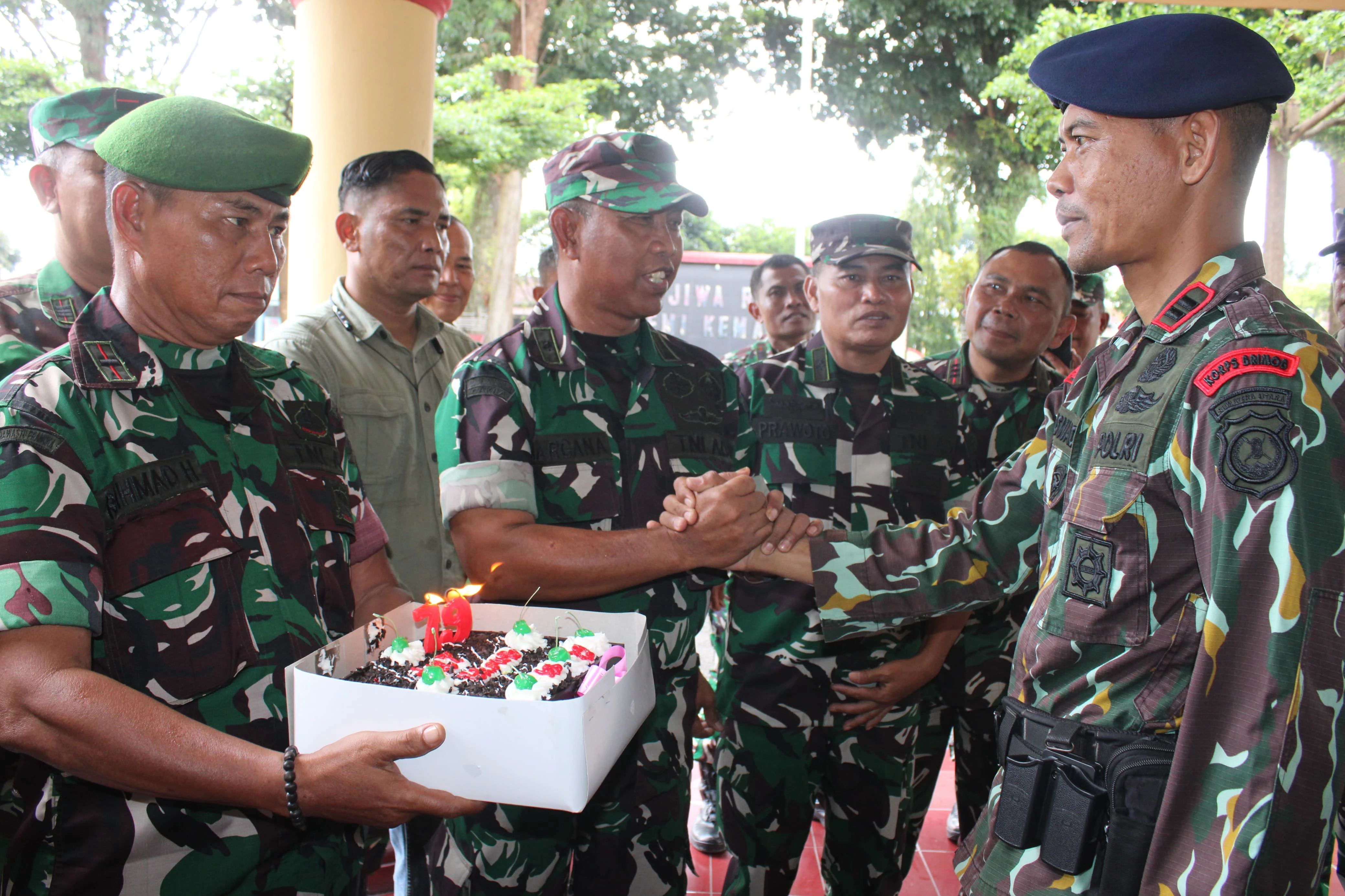 Peringati HUT Brimob Polri Ke-79, Kodim 0207/ Simalungun Berikan Surprise