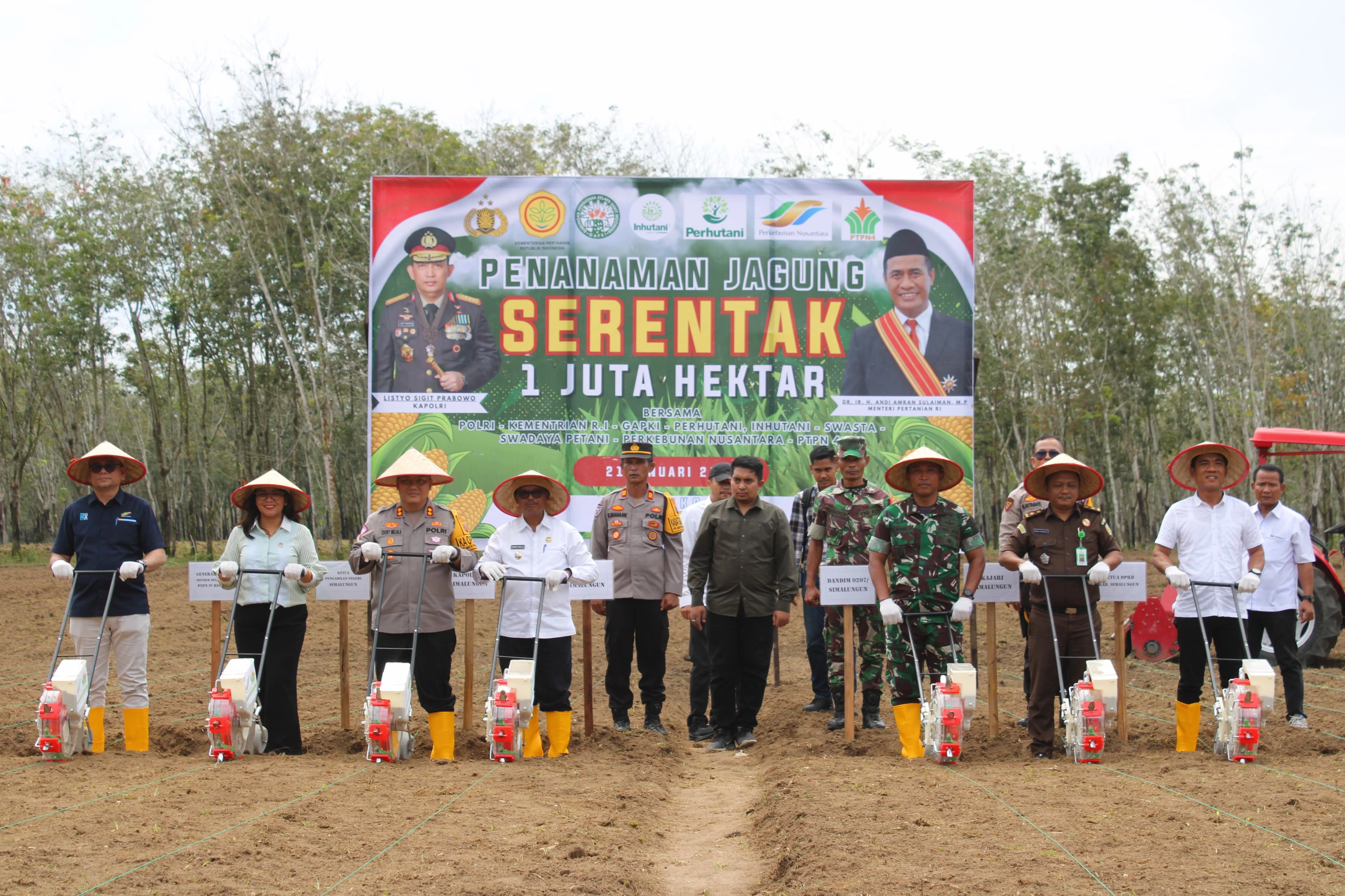 Dandim 0207/Simalungun Hadiri Penanaman Jagung Serentak 1 Juta Hektar Oleh Polres Simalungun