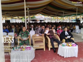 Mewakili Dandim 0207/SML, Danramil 06/Perdagangan  Hadiri Perayaan Natal Pemerintah Kabupaten Simalungun