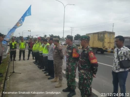 Babinsa Jajaran Kodim 0207/Simalungun Laksanakan Operasi Lilin Toba 2024 di Pos Yan I Sinaksak