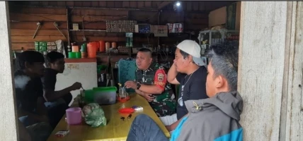 Babinsa Manfaatkan Warung Kopi, Sebagai Media Komsos Dengan Warga Binaan