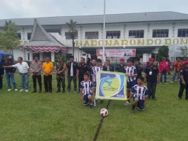 Babinsa Koramil Tiga Balata Hadiri Pembukaan Turnamen Sepak Bola PAC GRIB