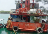 Kapal SPOB Hasil Jakarta